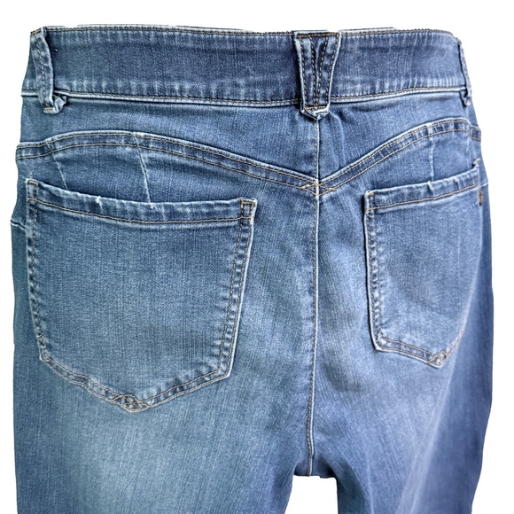 🌸 EUC Democracy “Ab”solution Jeans — Straight Leg — Medium Wash — Sz 10 - Picture 2 of 9